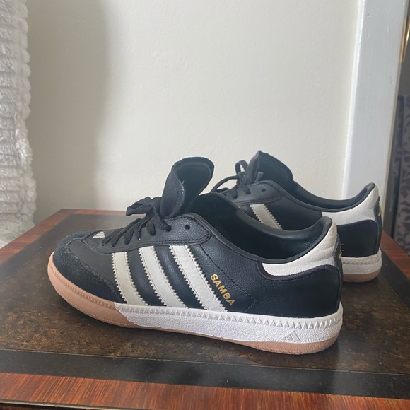 Adidas - Picture 5 of 5